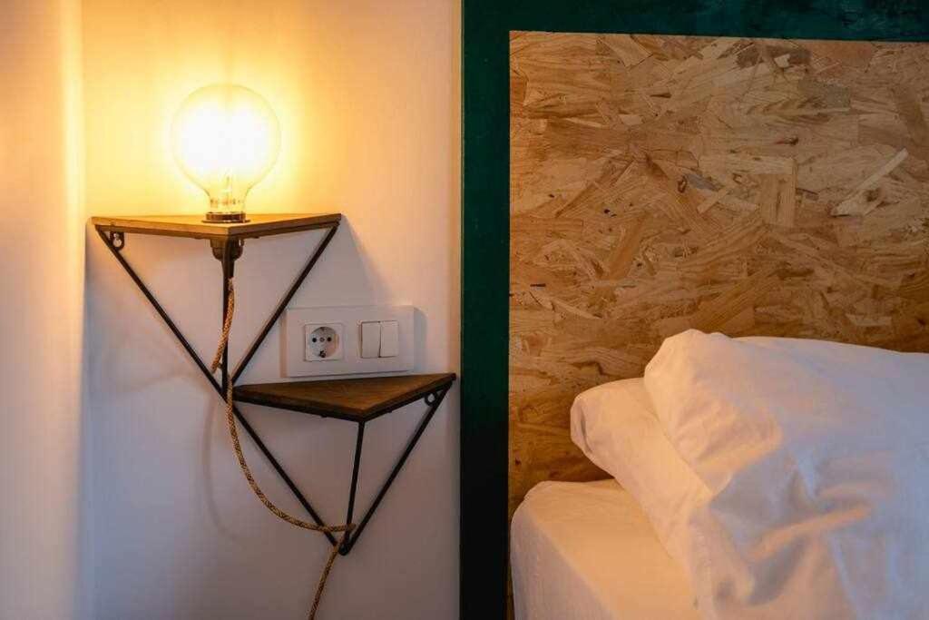 Newly Renovated Room W Pool & Bikeparking Girona Phòng bức ảnh