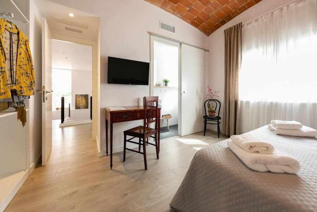 Newly Renovated Room W Pool & Bikeparking Girona Phòng bức ảnh